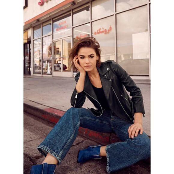 💕ANINE BING💕 Kaia Jean 90s High Rise Straight Leg Wide Flare Blue Denim 28 NWT - Picture 8 of 16